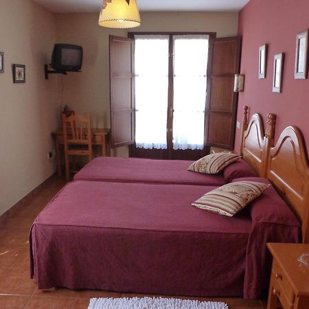 Hotel Mestas Arenas De Cabrales Extérieur photo