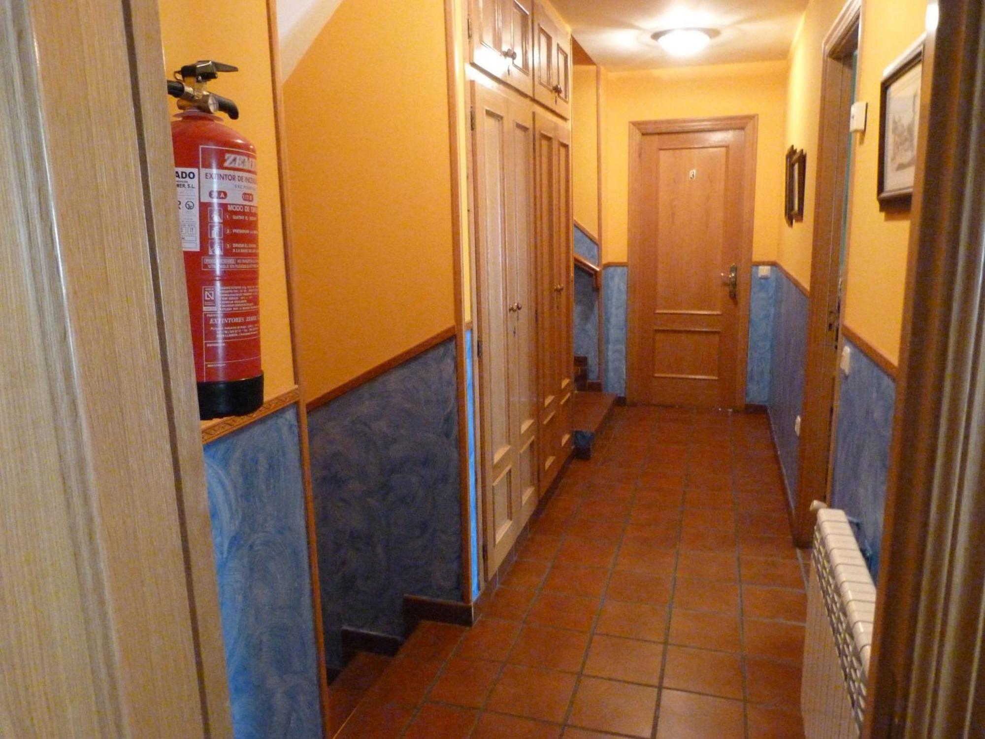 Hotel Mestas Arenas De Cabrales Extérieur photo