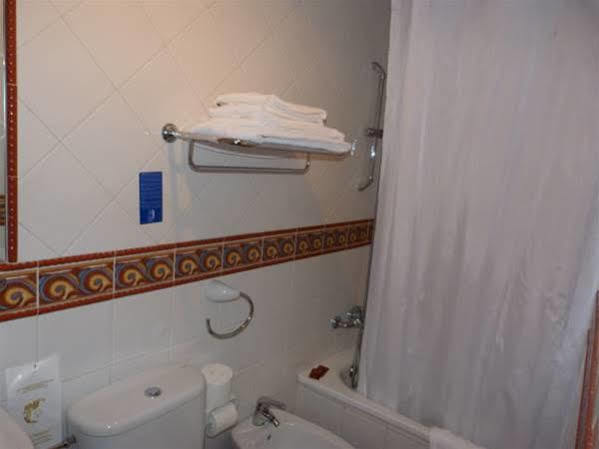 Hotel Mestas Arenas De Cabrales Extérieur photo